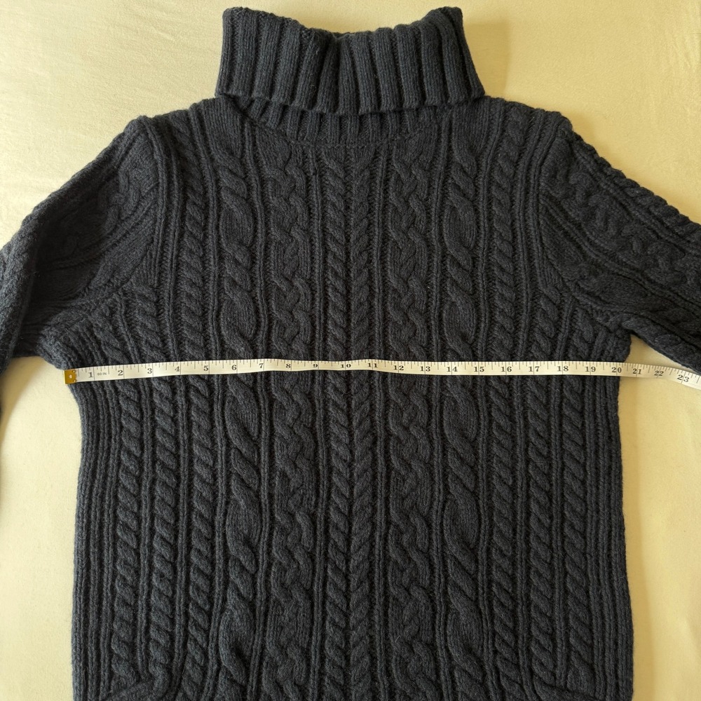 Duluth Trading Co Wool Cashmere Cable Knit Turtleneck Sweater L Navy Fisherman - Picture 2 of 6